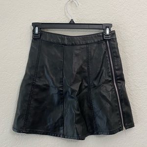 Leather skirt
